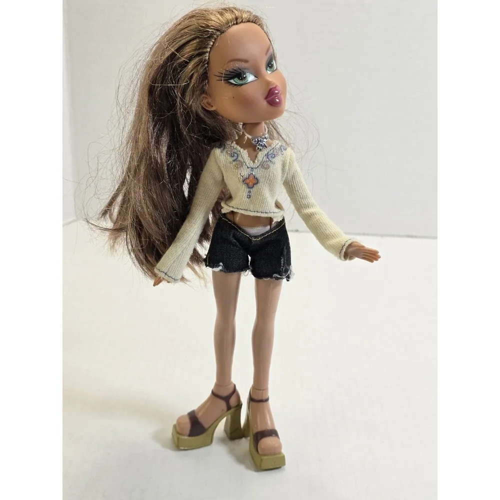 Vintage Original 2001 Bratz Yasmin Xpress It Collection Doll Clothes Necklace